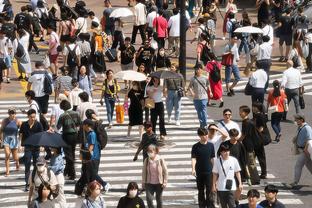 「菜鸟观察」亨德森生涯首次20+10 哈克斯22+4+4 莱夫利15分6板